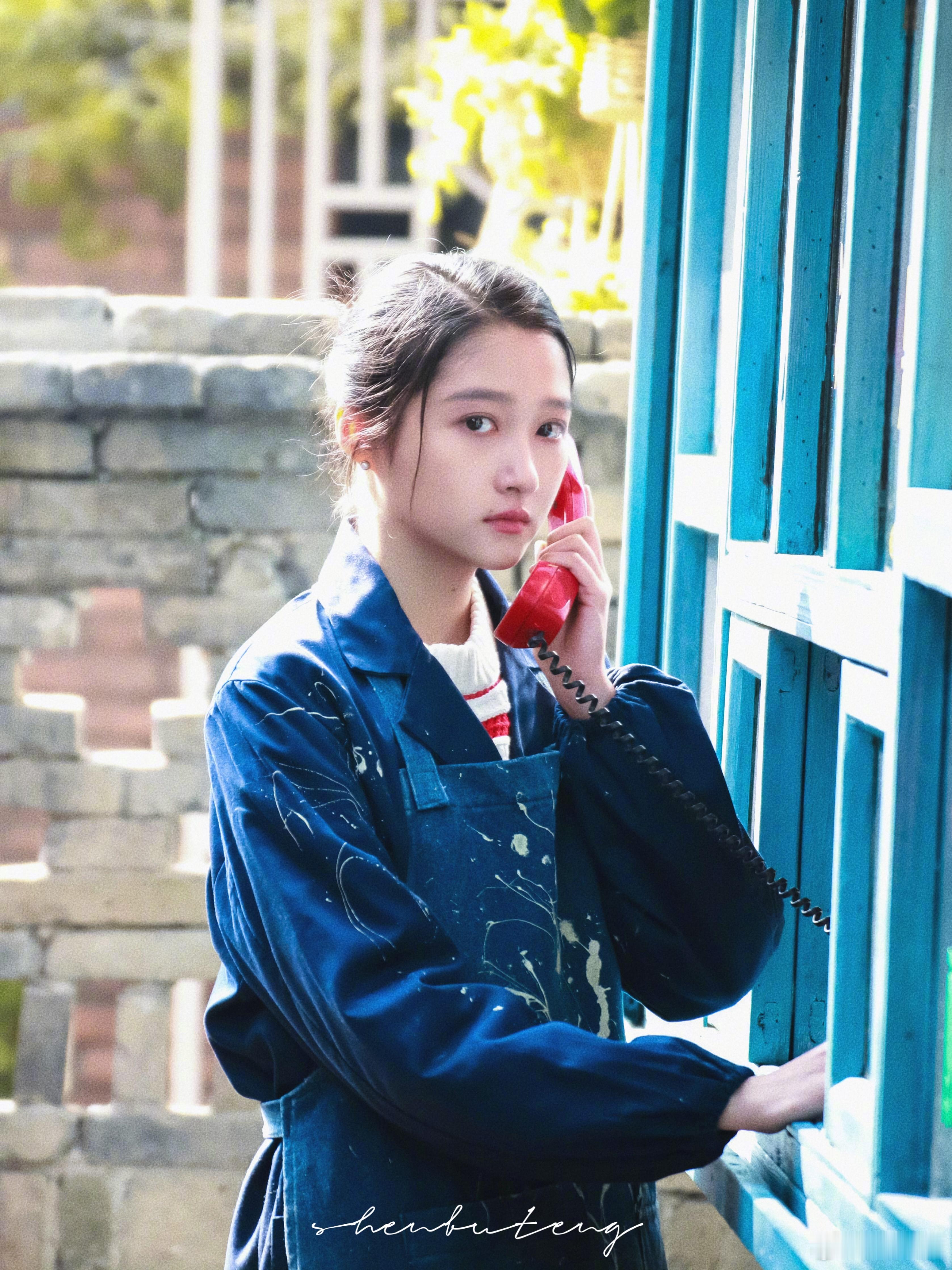 未来一年关晓彤在我这里都长筱婷这样 