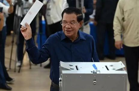 为什么咱们对柬埔寨这么好，现在却对反过来对中国搞起了摩擦？
 
咱们对柬埔寨可是