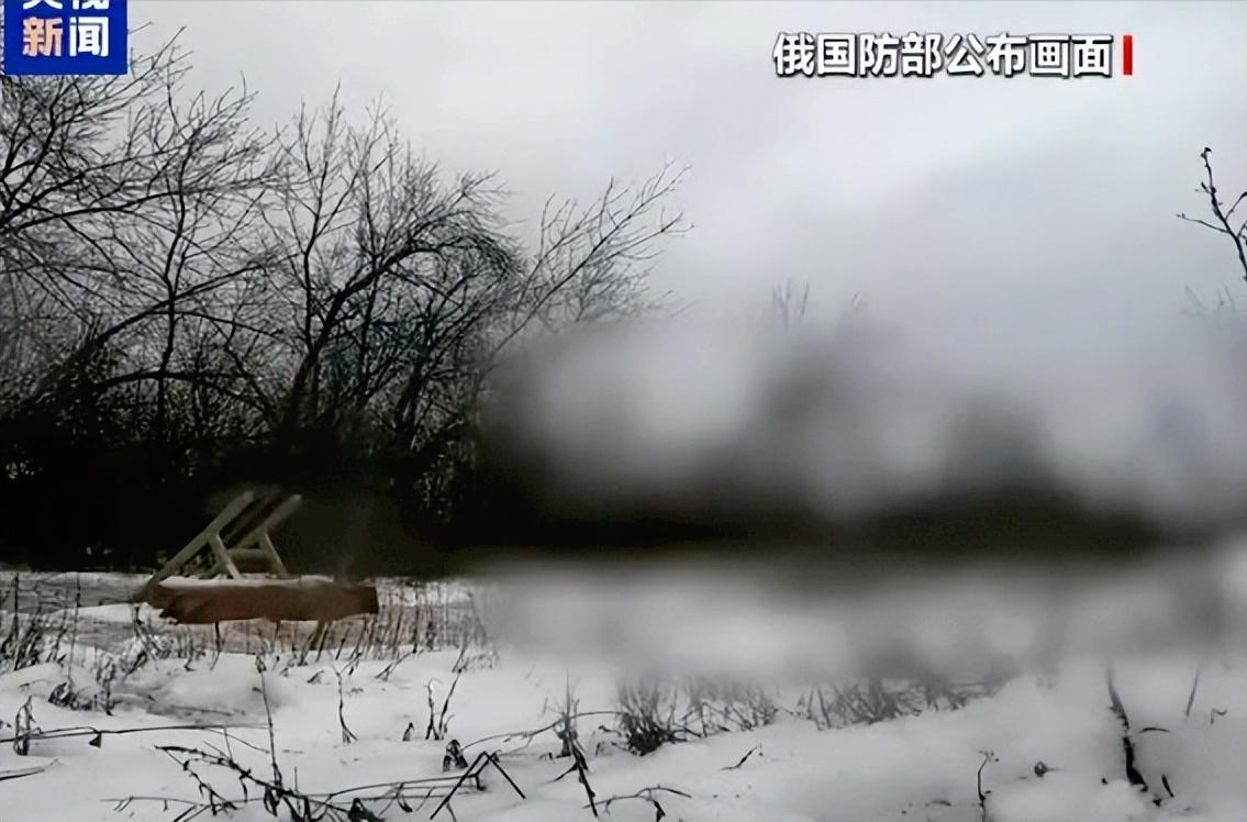 俄罗斯遭大规模袭击！黑海边上的克拉斯诺达尔边疆区沃尔纳镇突然一声巨响，乌克兰的无