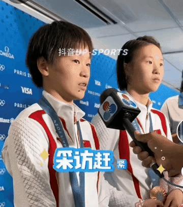 这样的全红婵，你们喜欢吗？
我觉得奥运会是国际赛事，她的搭档陈芋汐在接受采访时，