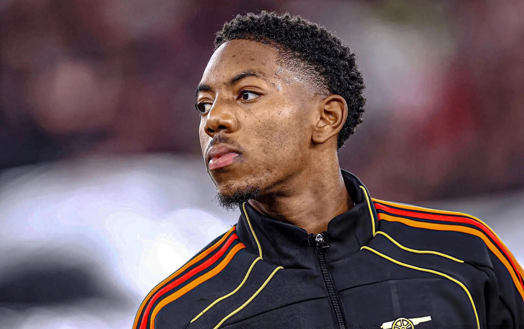 知名记者罗马诺在今日更新了个人Youtube播客专栏，谈到了多家俱乐部的情况。其