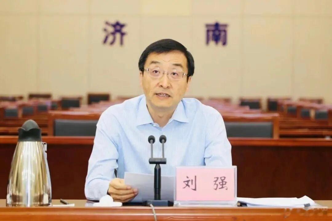 山东省委常委、济南市委书记刘强，今日升任山东省委副书记。去年10月王宇燕进京之后