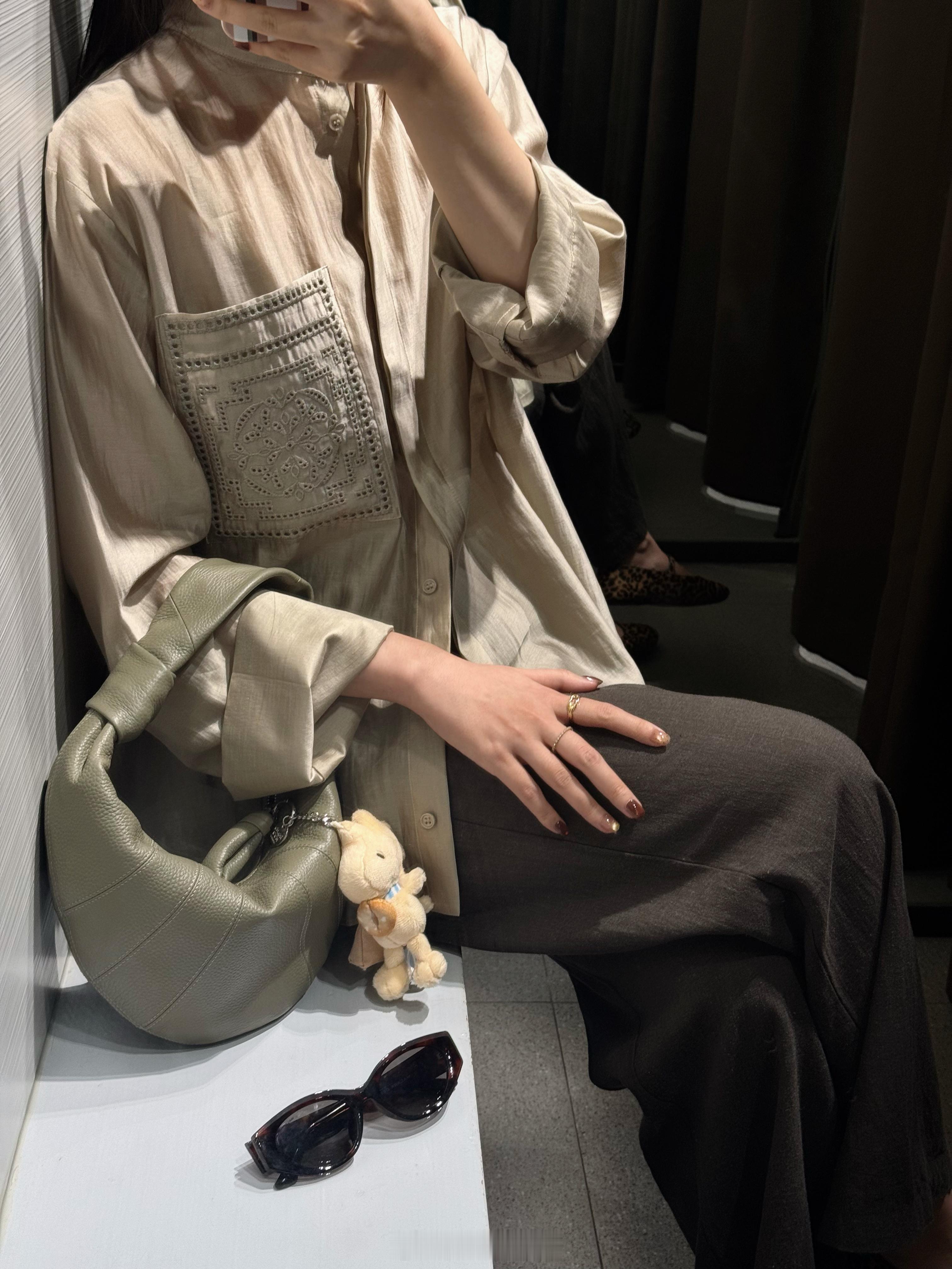 这套很美妙呀～🧆🍸衬衫一眼相中，和苎麻裤完全官搭来着CyinnDailyoo