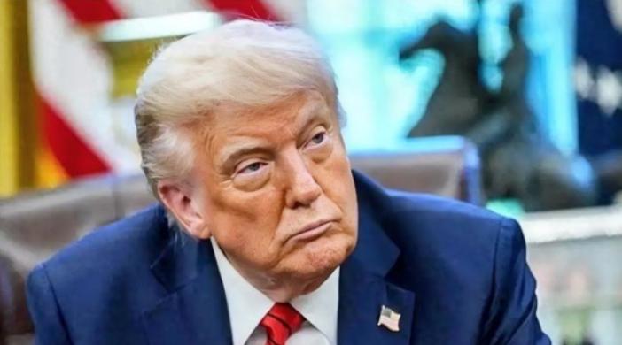 中国这次态度非常明确，不再模棱两可。据英国媒体报道，中方已经清晰表态：如果美国签