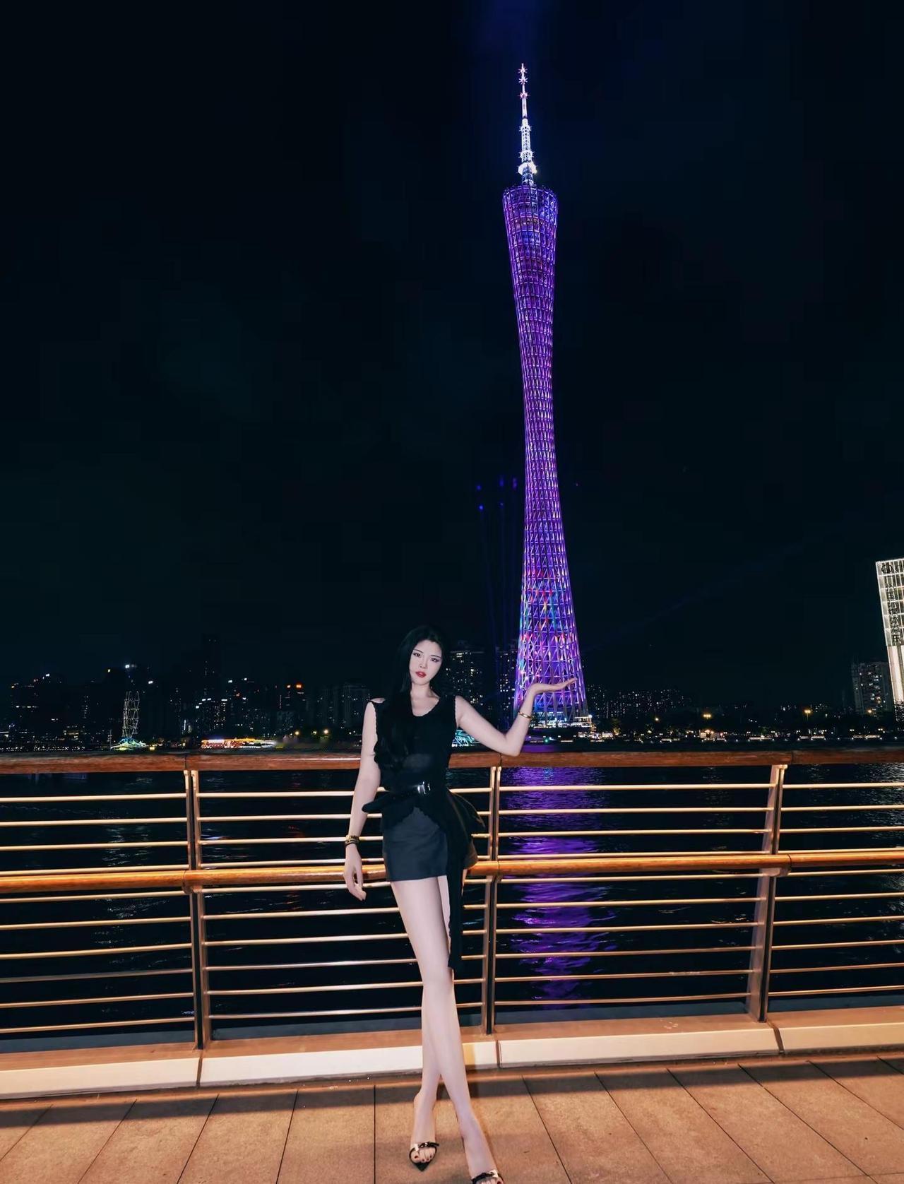 📍𝗚𝘂𝗮𝗻𝗴𝘇𝗵𝗼𝘂 -廣州“听不懂粤语，但听得懂你喊我靓女