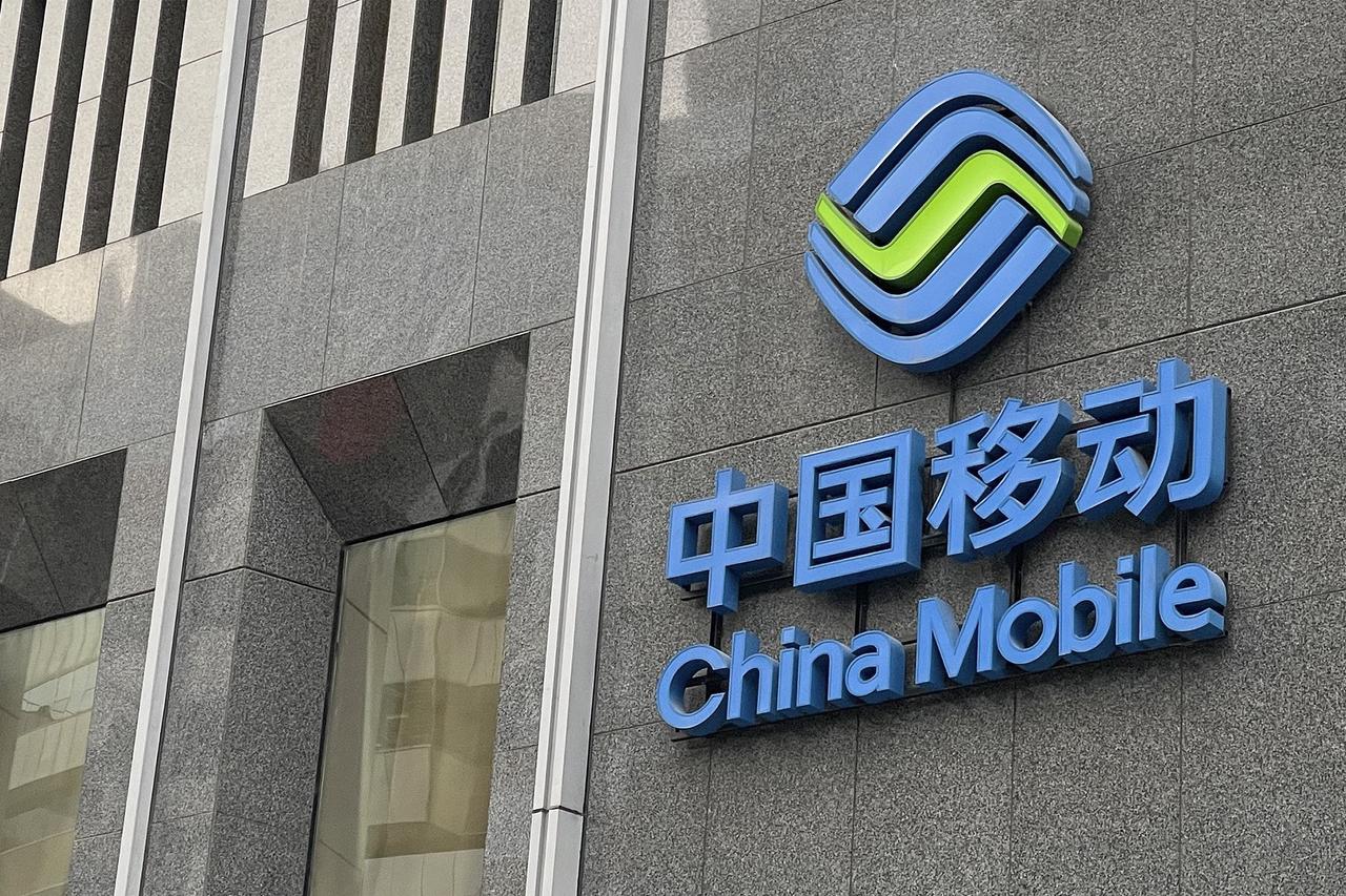 40年前——你会开车，那就是一个铁饭碗；

30年前——你会英语、会计算机，那绝