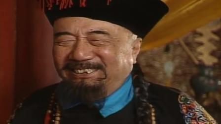 “刘罗锅不是驼背，是乾隆朝最硬核的‘人形弹幕’——御史参他‘貌寝不敬’，他当场解