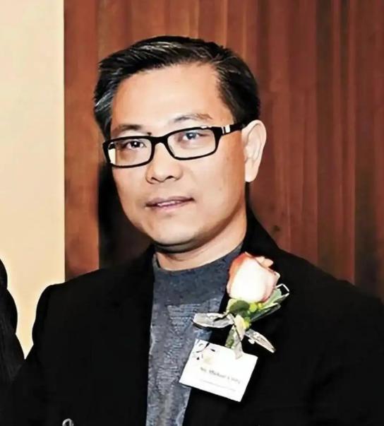 巨贪之子程慕阳：2000年出逃加拿大，后成加拿大富商，期间还曾送女儿从政，妄图“