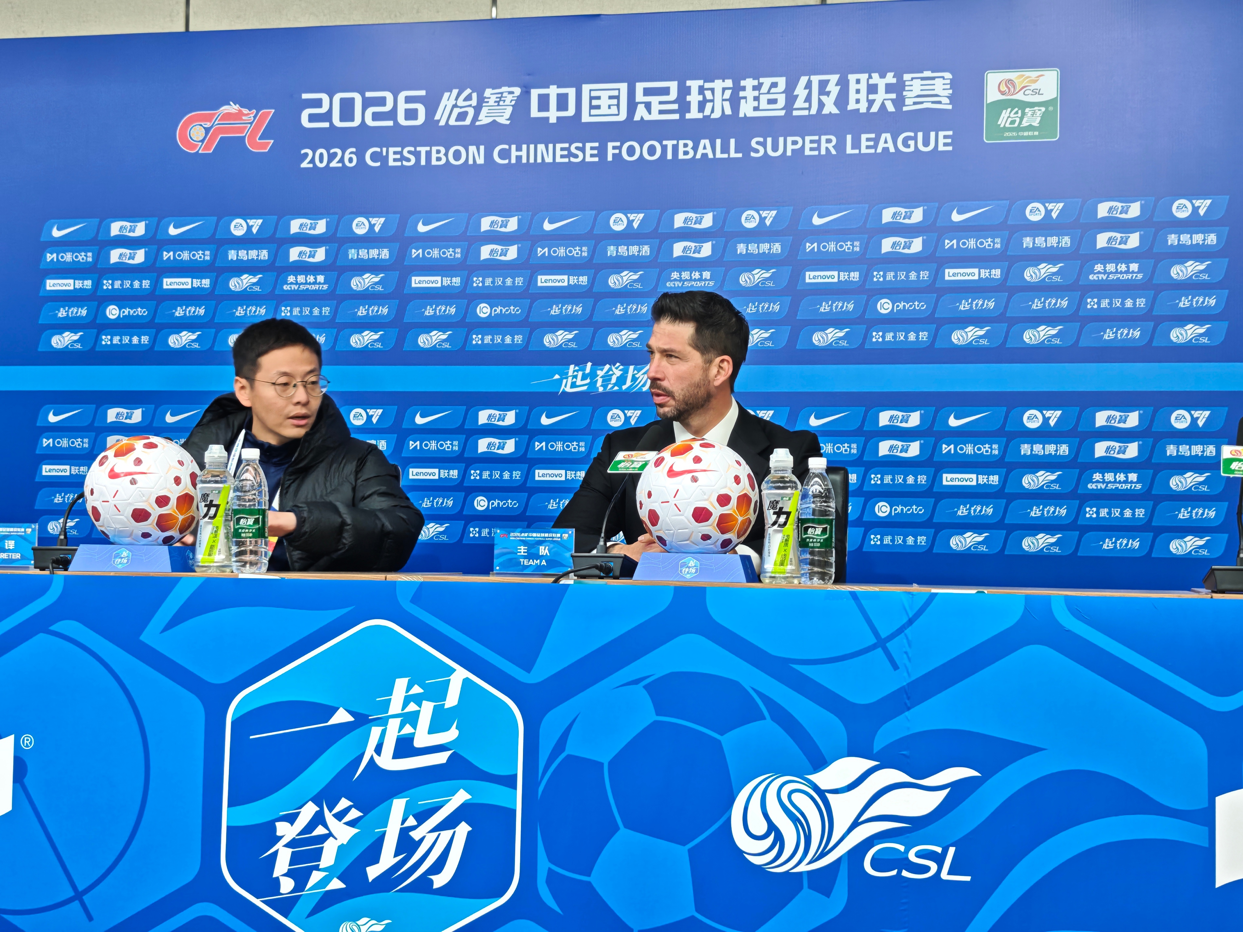 三镇主帅莫拉：对失利感到难过，今天球员展现出的个性和拼劲值得赞扬。上半场尾声注意