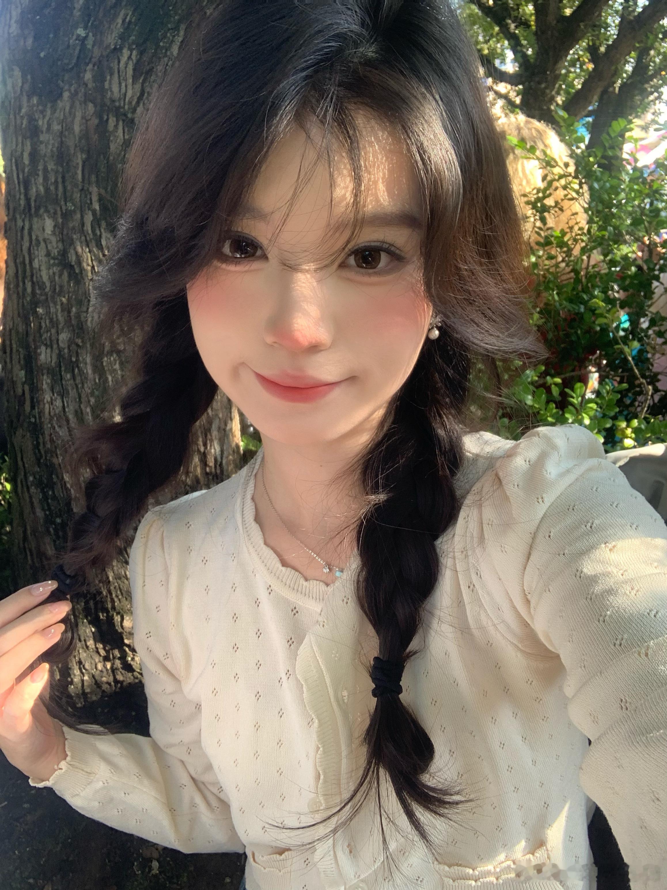 一生追求哑光妆感的中国女人 ​​​