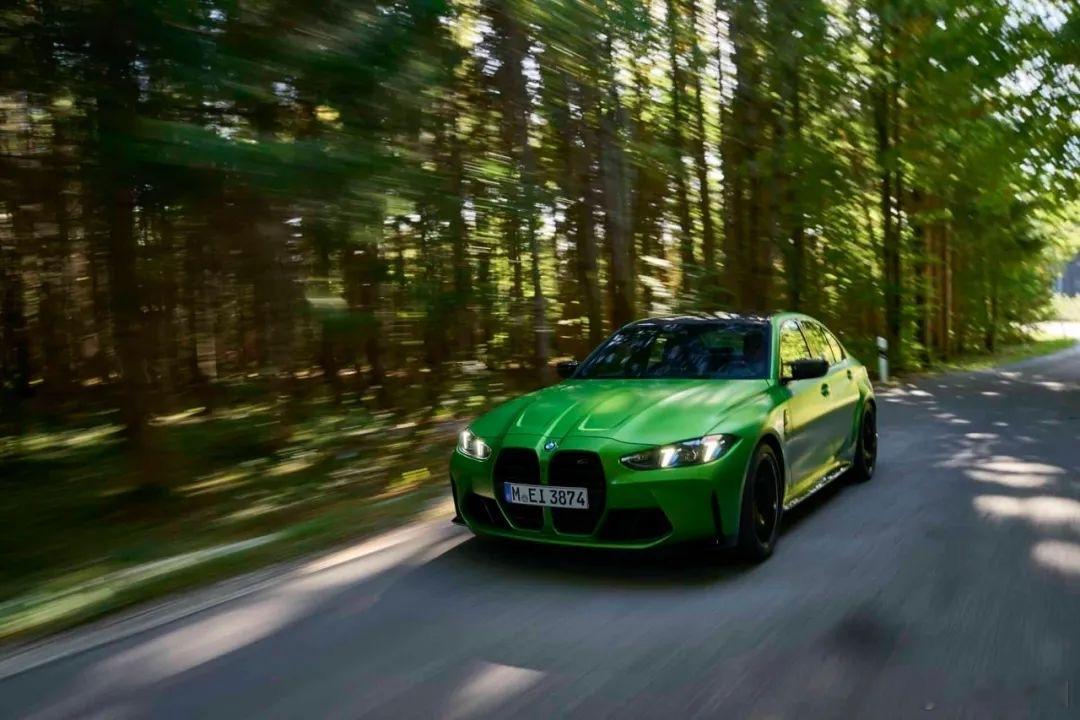 BMW G80 M3中期改款发布；普通版和后驱雷霆动力不变，四驱雷霆版提升20马