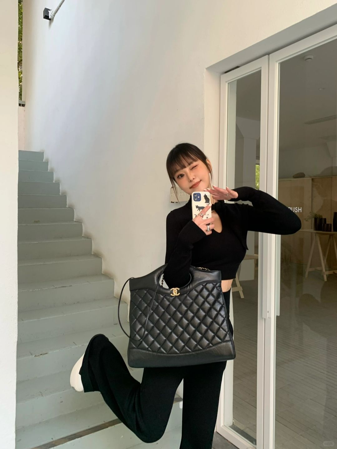 ALL BLACK. OOTD