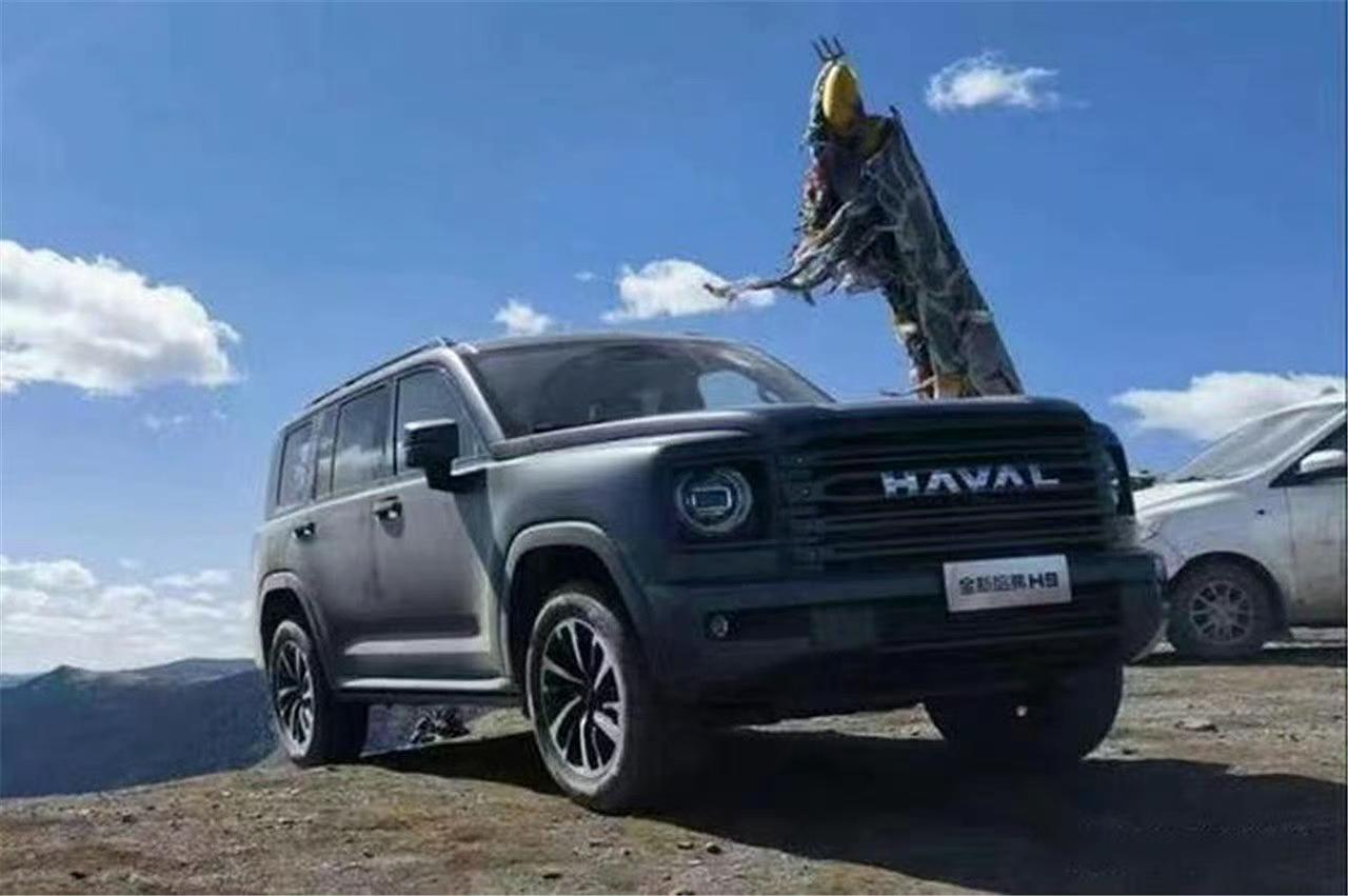 全新一代哈弗H9实车曝光，能比现款更便宜吗？
最近新车在打价格战，现款价格21.