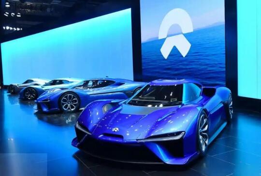 亏损800多亿不可怕，可怕是蔚来的路走歪了