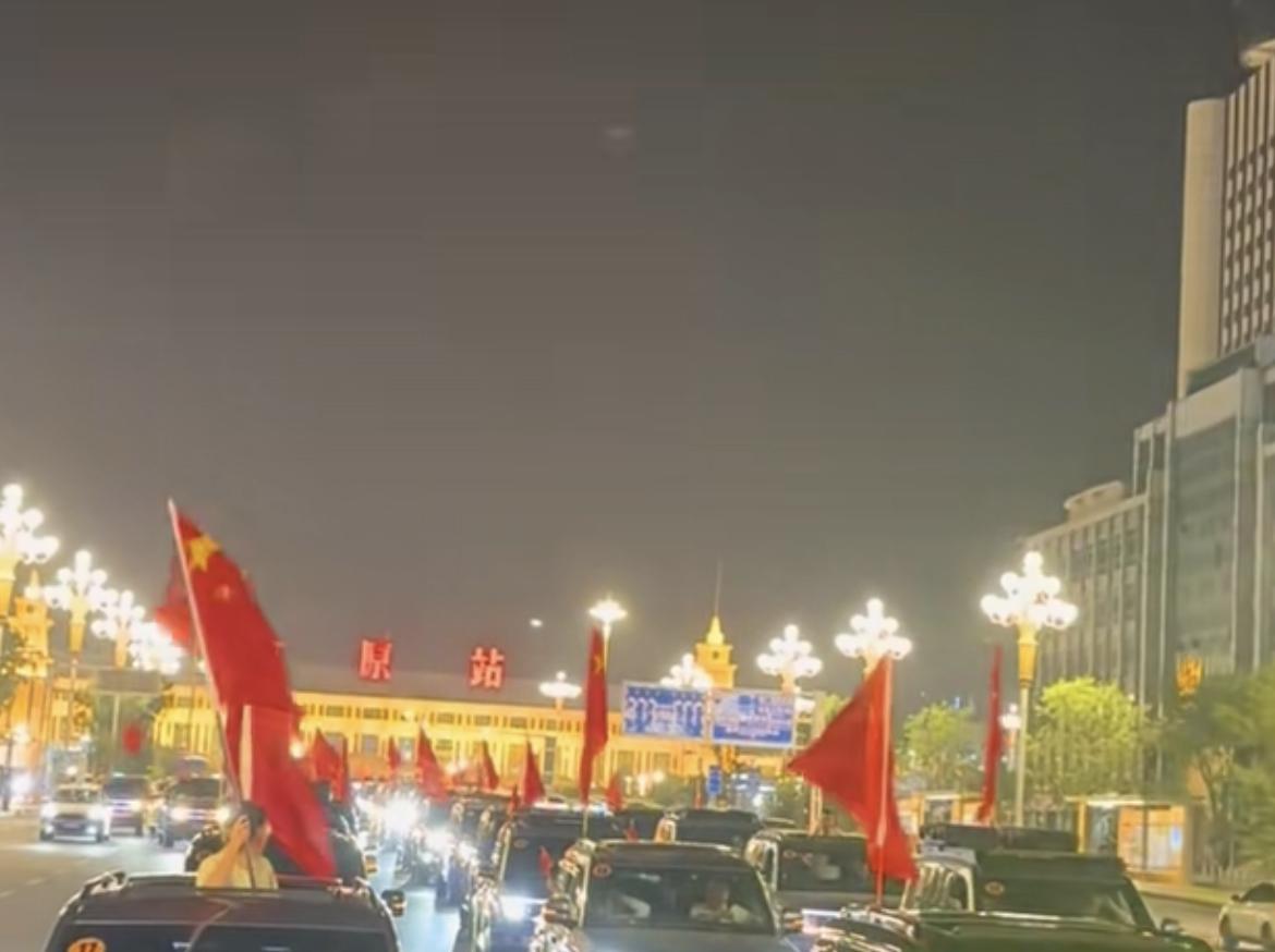 快来看看我新换的主页背景吧