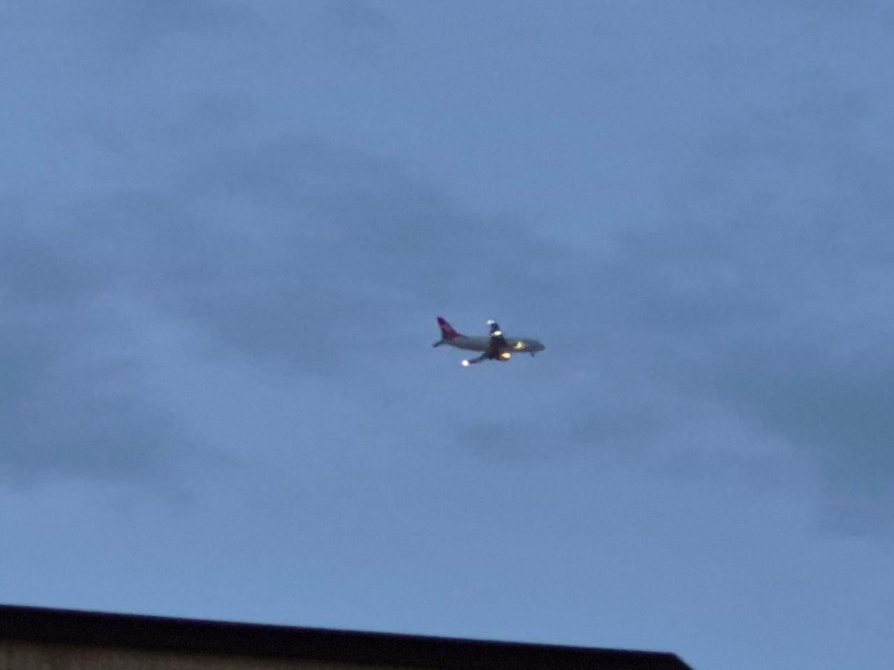 据伊朗塔斯尼姆通讯社报道，目前伊朗没有计划在本周五（4月24日）与美国进行谈判。