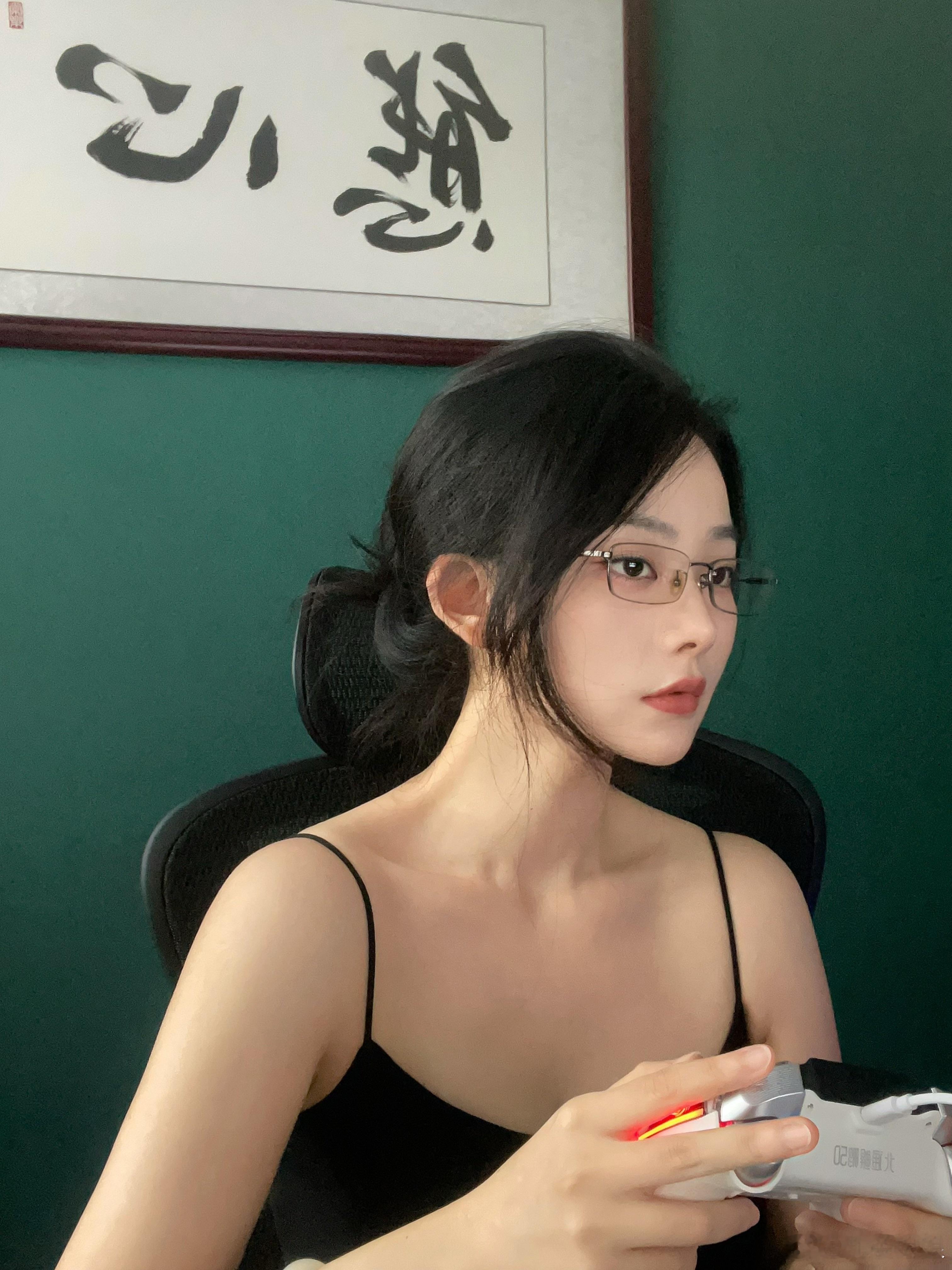 狂搓手柄的两天