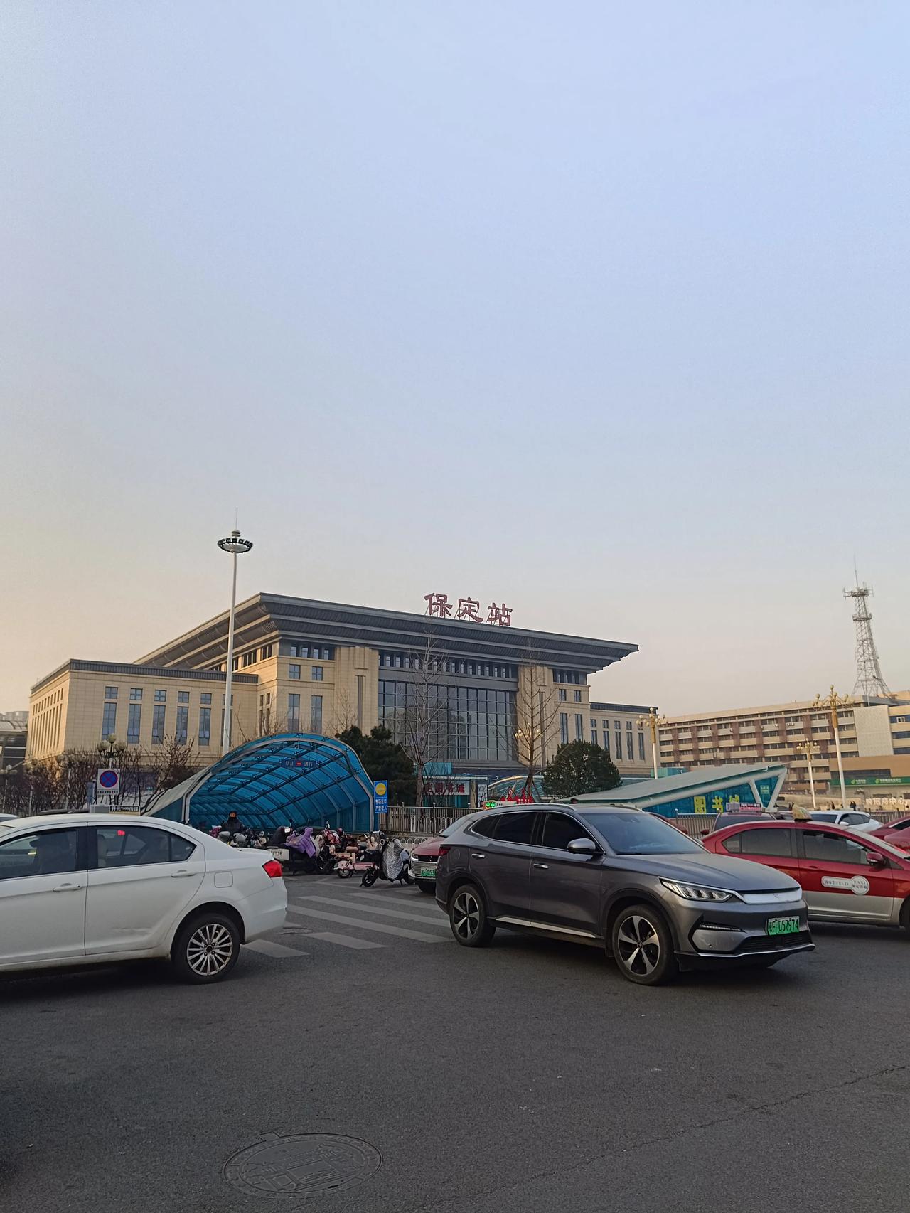 未来在哪里呢？真的是太迷茫了啊，保定农村大龄男没结婚，没有女朋友，一直在外地打工