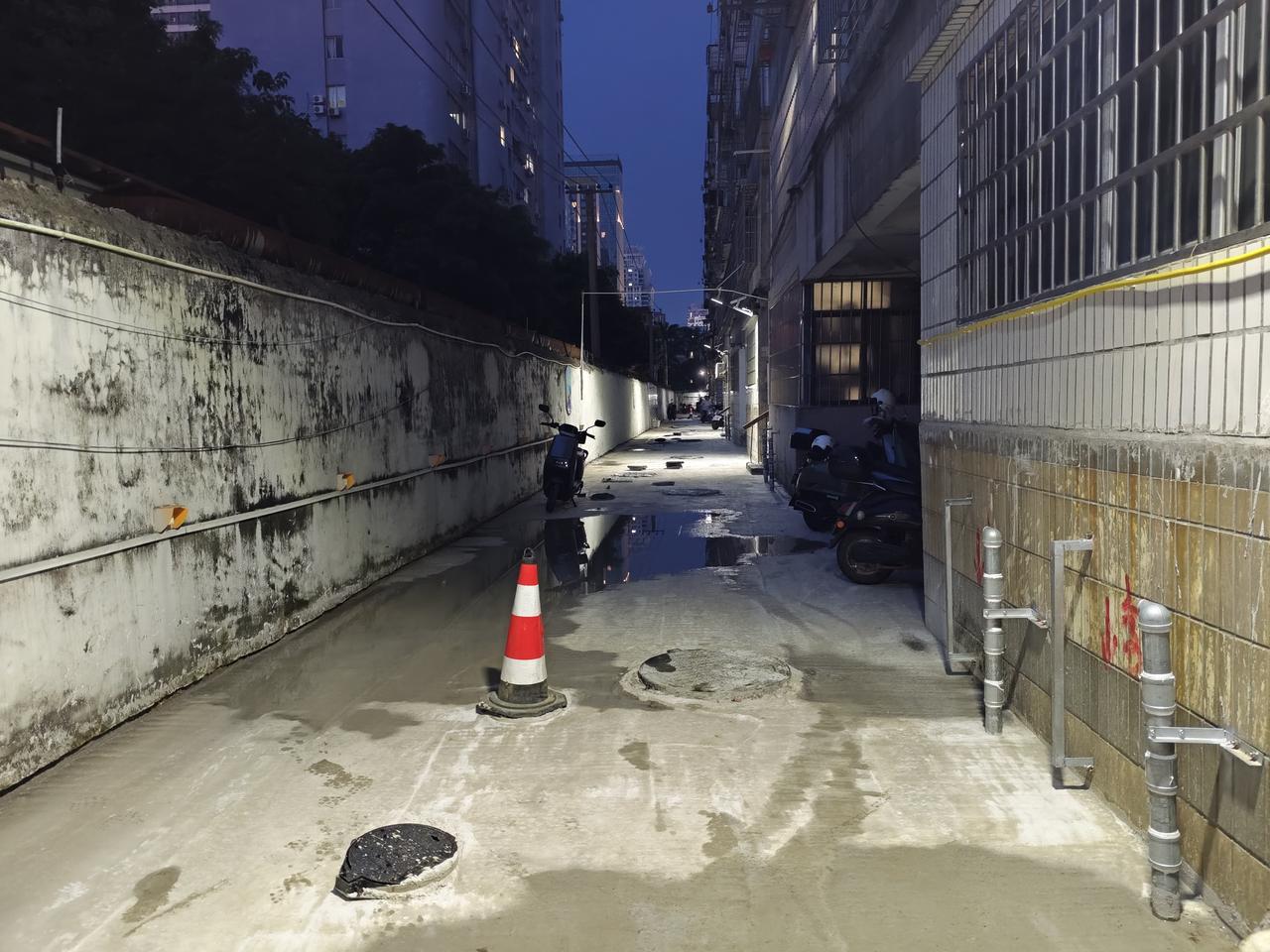 老话讲得实在：各安其命，有些事要自己去经历才知道，有些话要自己去领悟。别总跟着别