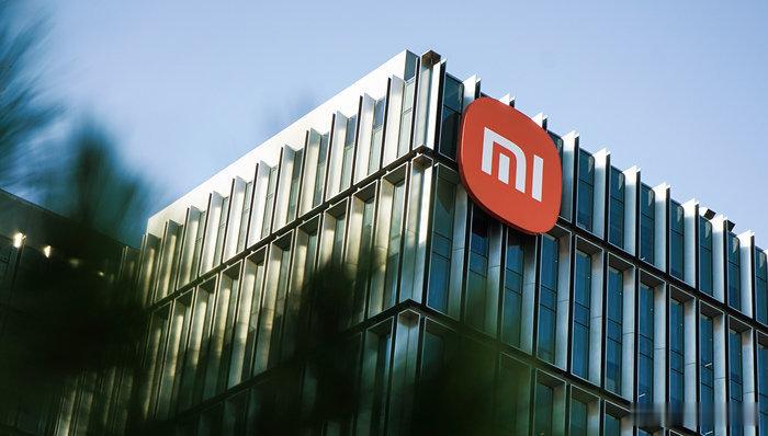 小米高管回应喊话转行卖车开个玩笑而已，不要当真!订单储备有三个多月现在行业里可是