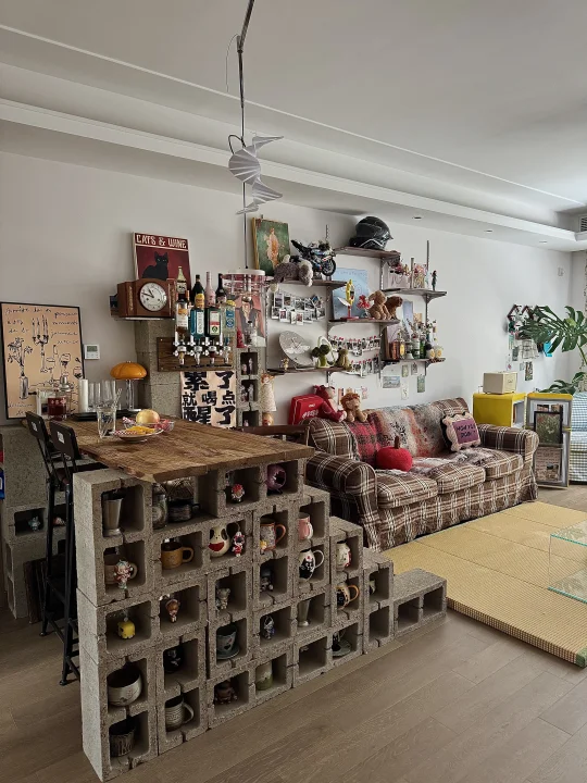 爱这个家的普普通通 又那么与众不同☆*:.｡.