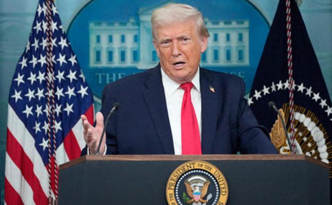 24小时内，美俄伊都喊话中国，世界终于看清：特朗普真正怕的是啥

伊朗最高领袖哈