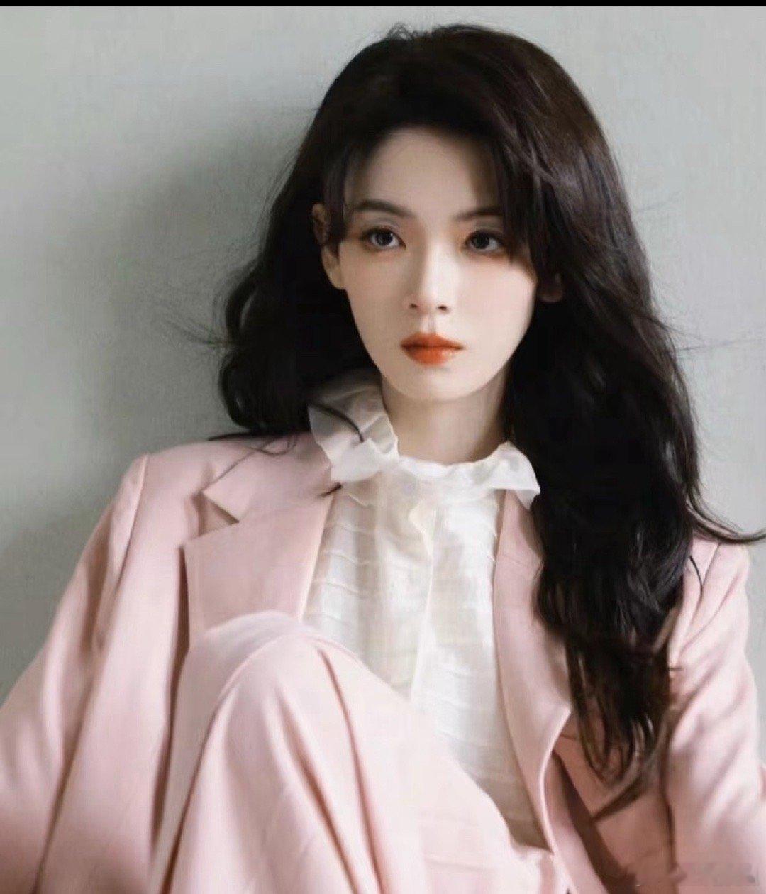 内娱火一个陈瑶怎么了！！斩男又斩女～超喜欢她💗 ​​​