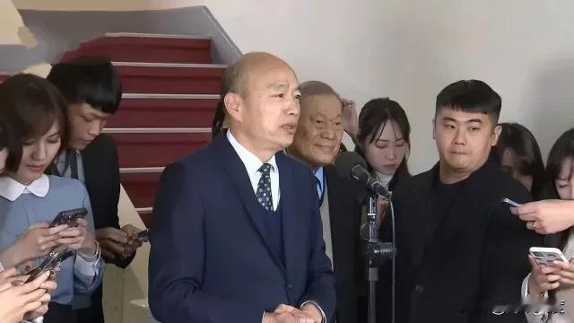 台民意机构声量排行榜出炉！韩国瑜成霸主，黄珊珊负面评价惨获第一。立院将于20日开