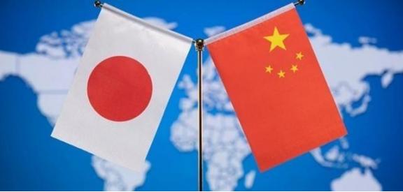 中国现在之所以不和日本打，不是因为中国自己太软弱，也不是为了和平想放过日本，更不