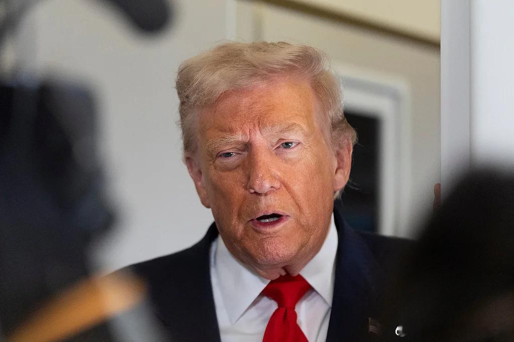 当地时间1日，美国总统特朗普表示，若西非国家尼日利亚未能严厉打击针对基督徒的杀戮