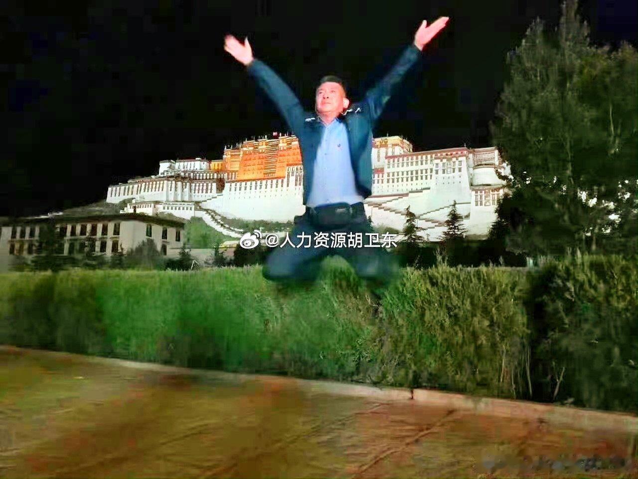 随着年龄的增长，我们会变得越来越沉稳、越来越自信，就能找到自己灵魂的归宿，我们要