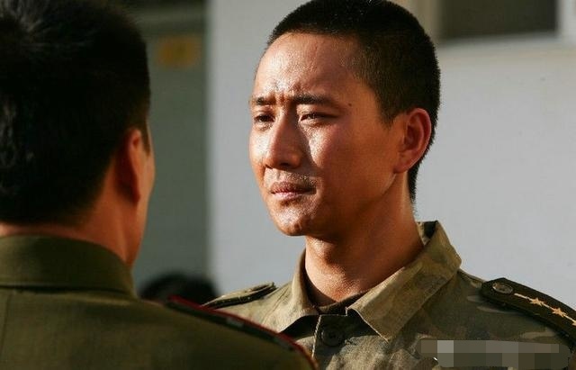 士兵突击扫毒风暴齐桓转业后当了警察，然后去了缅北卧底。 ​​​
