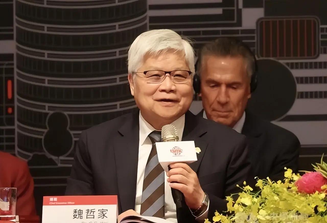 近日，台积电魏哲家对外宣布，台积电破例打破常规，在台湾、美国、日本三地同步扩充3