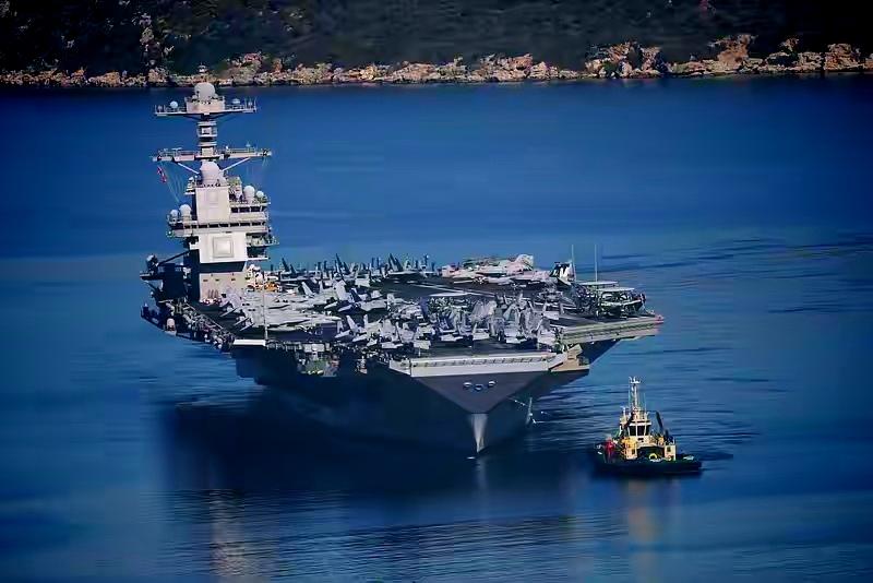 美国那艘“福特”号航母，之前兴师动众开到中东，西方媒体那叫一个跟拍，跟大明星巡演