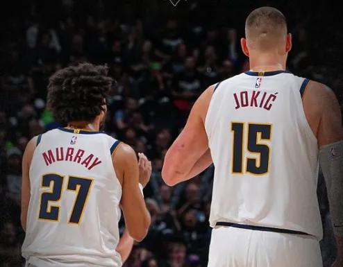 约老师估计自己都没有想到，自己作为联盟的大王Jokic，也有今天吧
今天，被骑脸