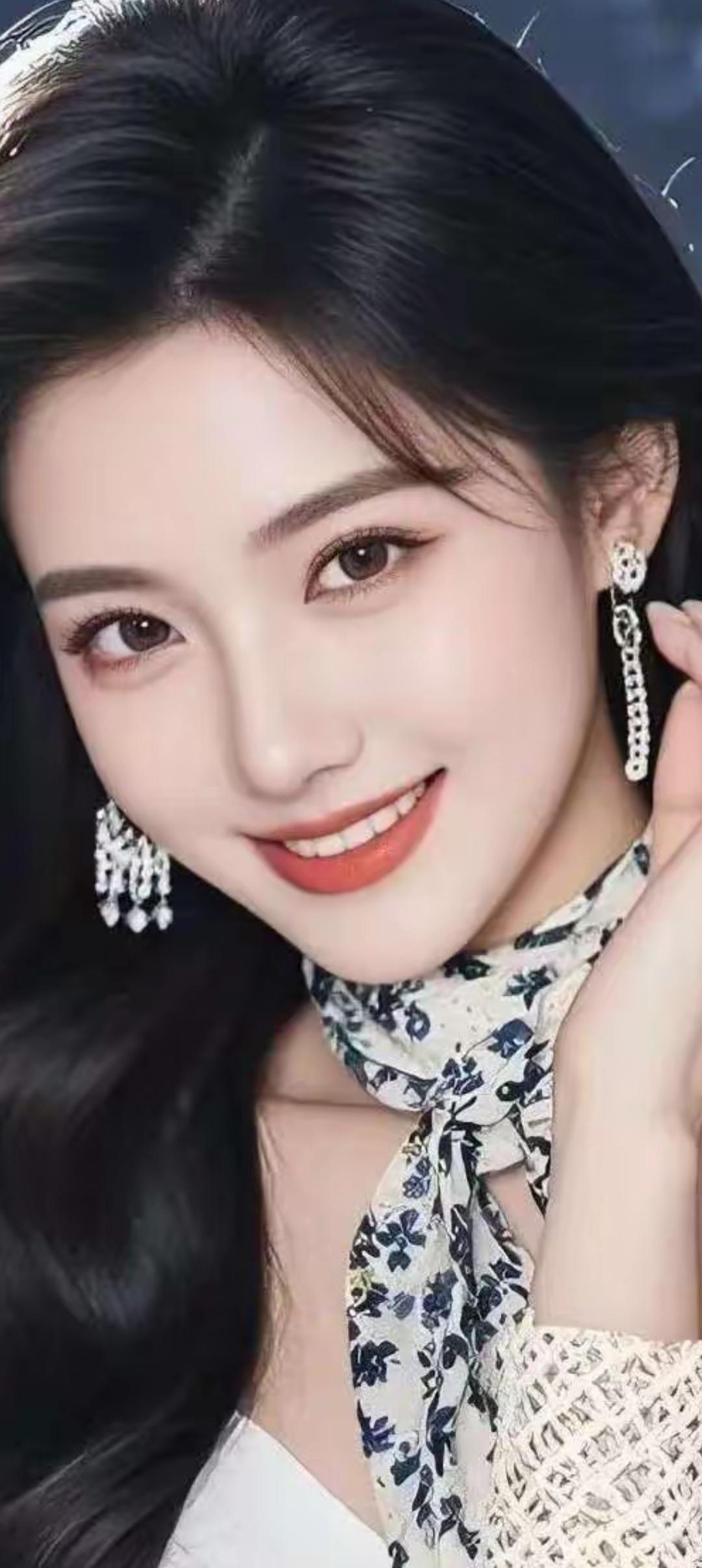 甜美笑容，优雅气质，时尚穿搭，魅力四射！🌸✨