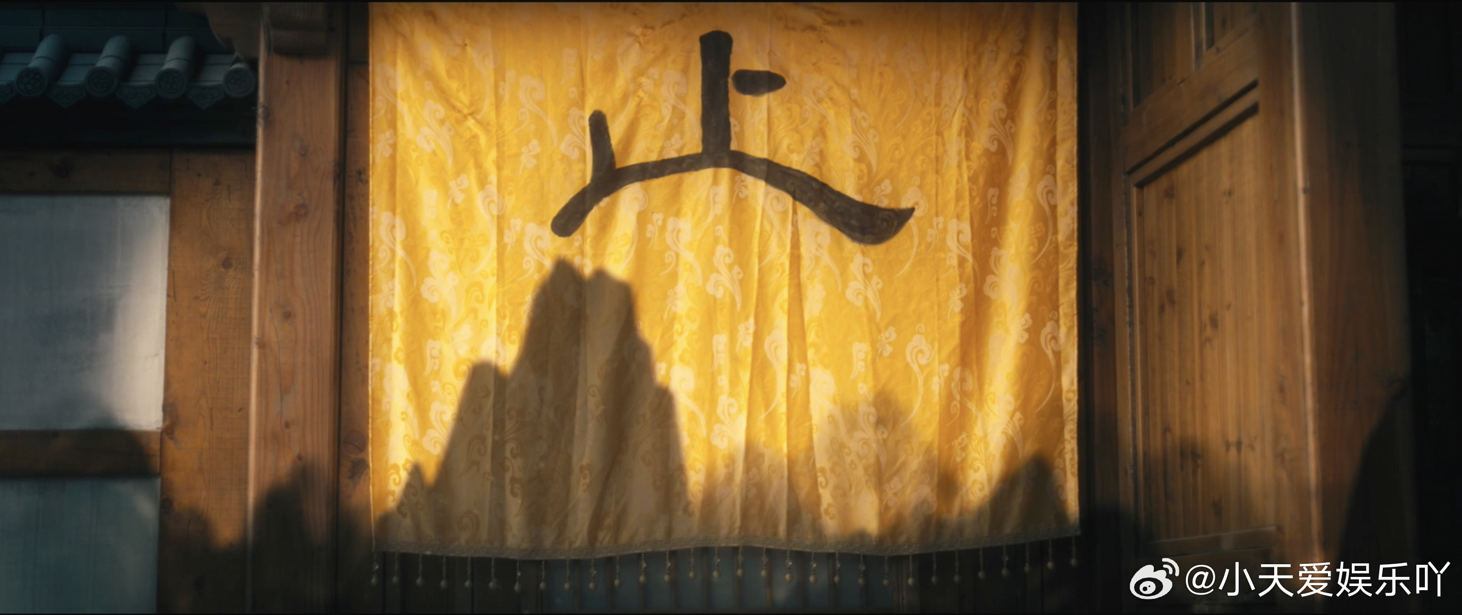 严屹宽 双男主乘风游东方美学质感拉满 镜头里的东方美学太绝，亭台水榭空灵，文人雅