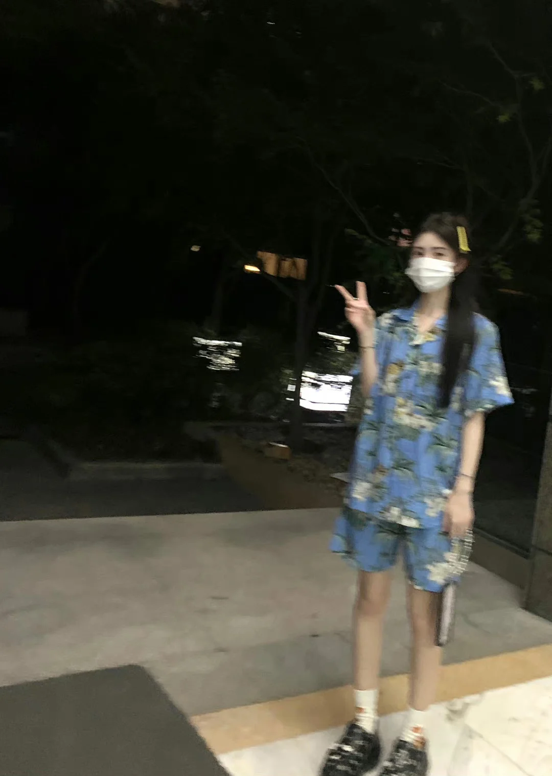 鞠婧祎 夏日溜弯