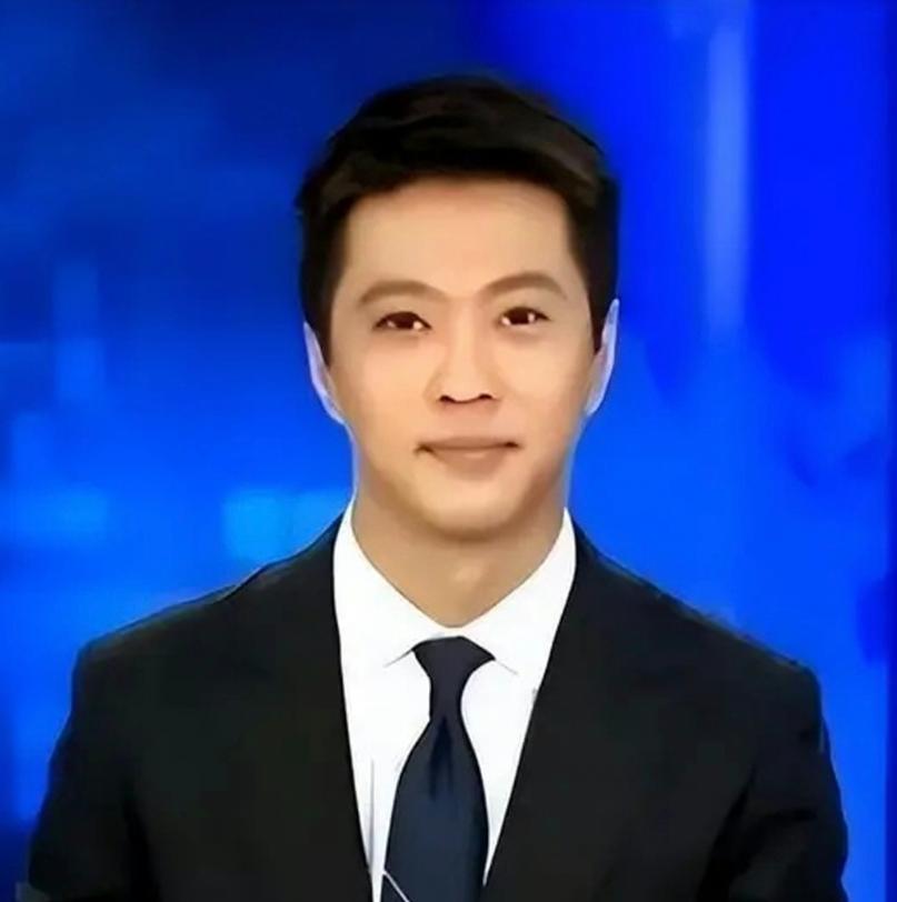 前央视主持人顾国宁离世时，很多人难以置信。正值壮年的他，走得太仓促，完全超出了大