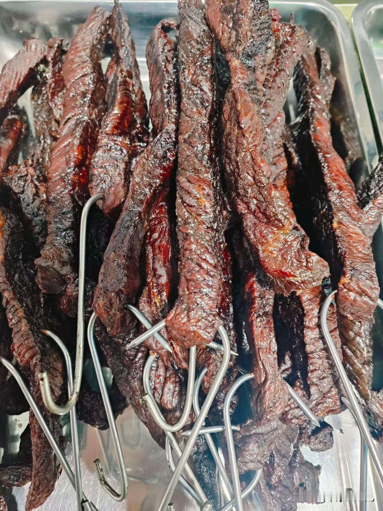 84年还在2年级群里混
突然好羡慕初中毕业就打工18岁就结婚的小伙伴们
因为她们