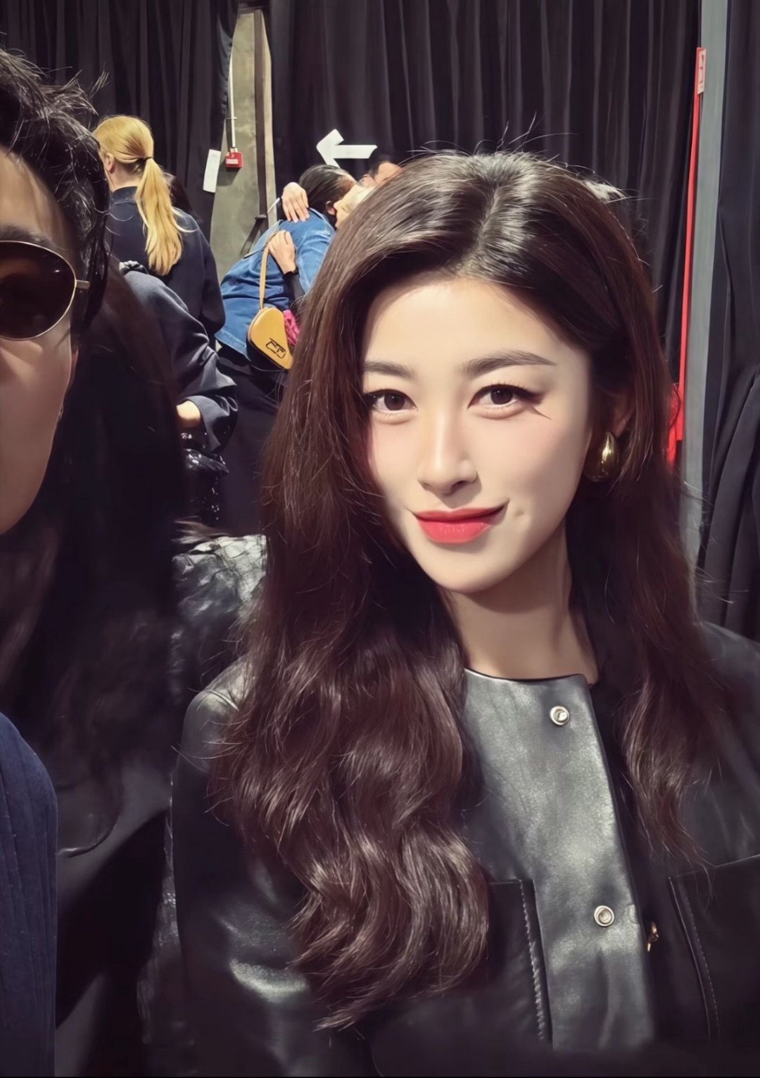 风情万种的具象化！从小就想变成朱珠这样的魅力女人 ​​​