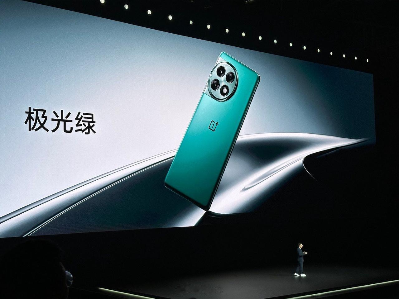 绿色和灰色，觉得哪个更好看一些？