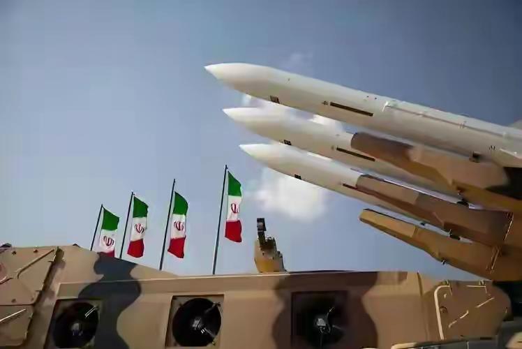 开战第28天，以军司令部遇袭，美迎来艰难一夜