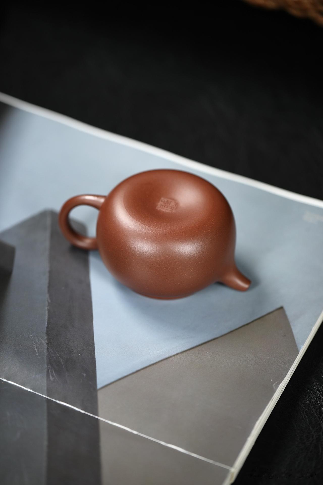 茄瓜｜经典茶器
       ｜原矿红皮龙｜容量220cc