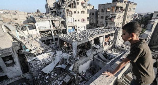 最近有件事在全球掀起了不小的波澜，450多位犹太领域的知名人物凑在一起签了封公开