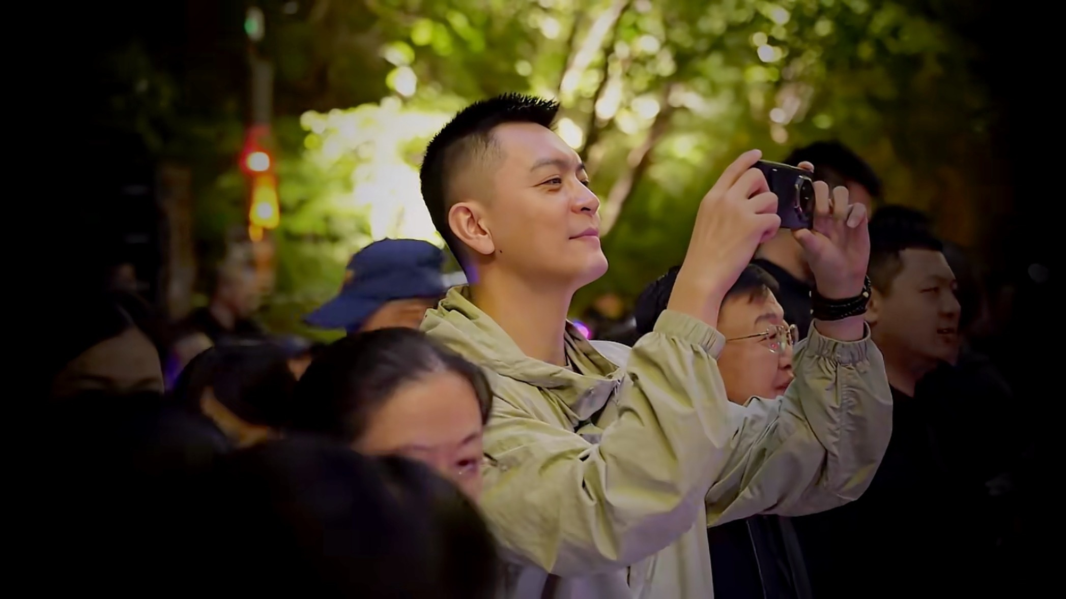 昨晚鞍山站热身赛结束后杨导接受采访时对于最近外界一些看衰辽篮的舆论发表自己的看法