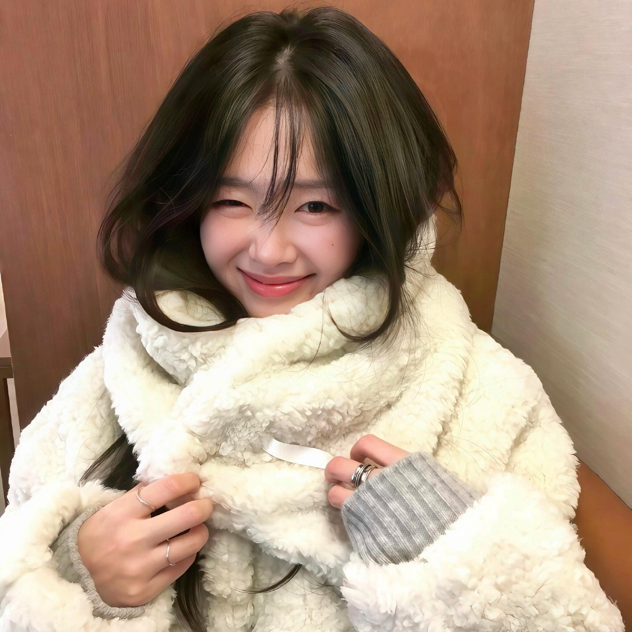 WeChat ｜氛围感女生头像  