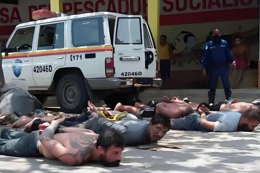 委内瑞拉确实是受到高人指点了，棋局由被动化为主动…
​委内瑞拉在短短48小时内一