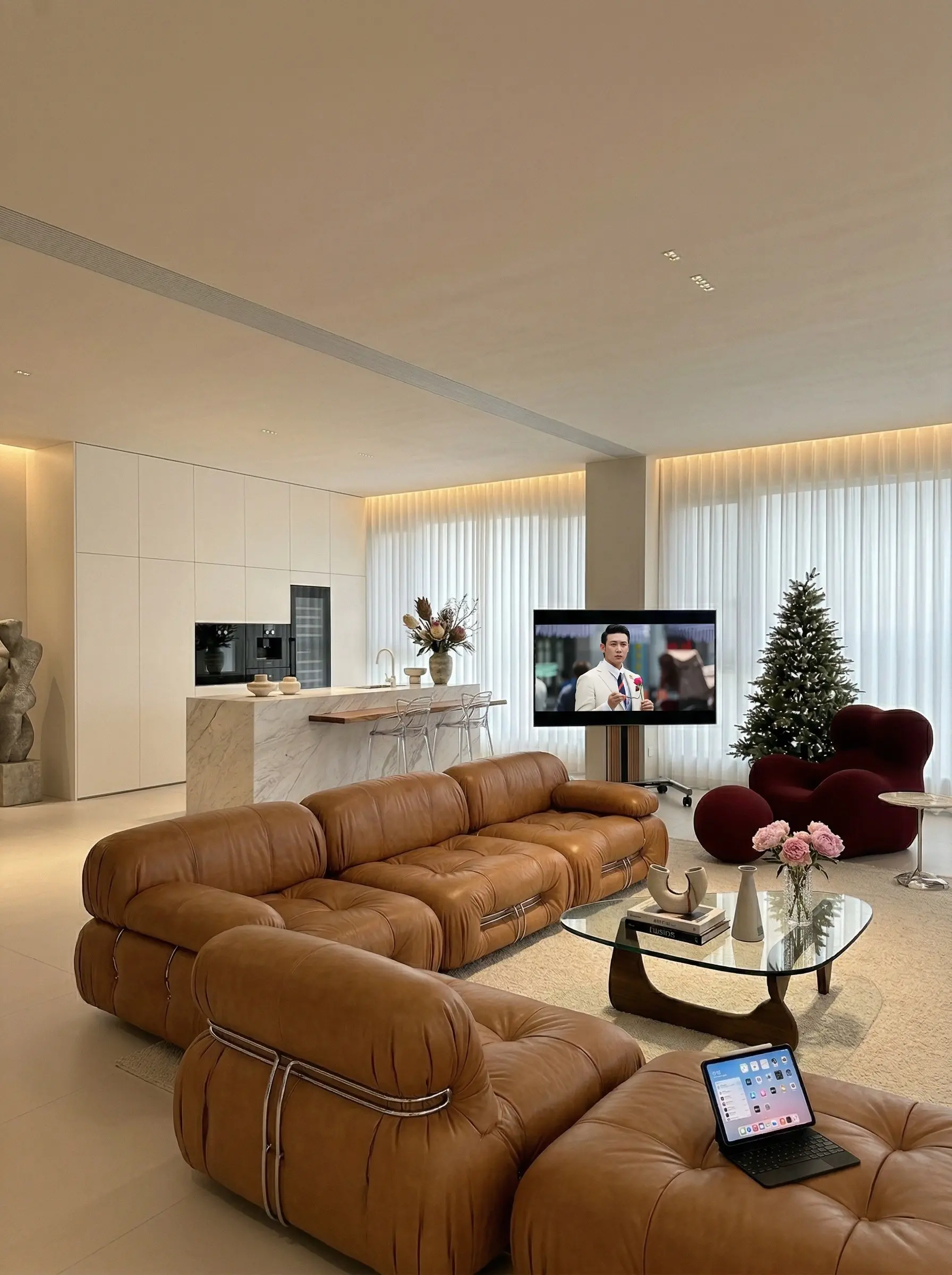 成都 155㎡极简风装修，每一帧都像电影截图