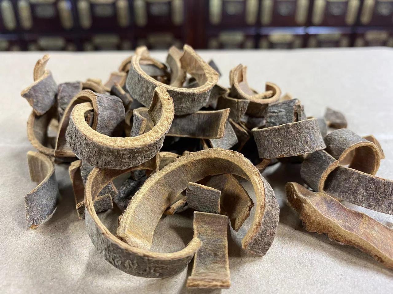 北京一中医教授说：哪有什么腰痛，其实就是腰被冻住了，7味药就能消！我从不信到佩服